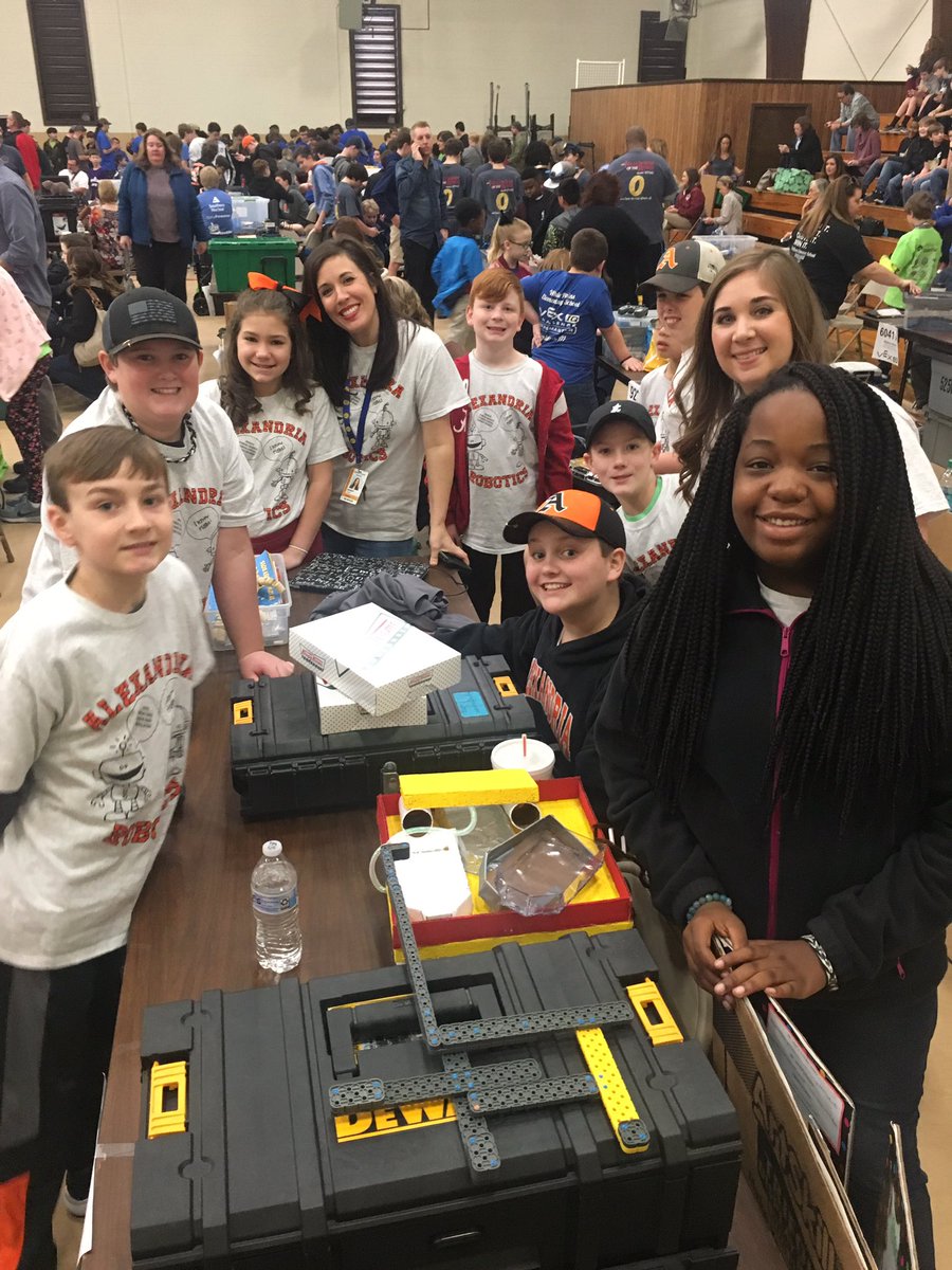 Alexandria Middle tweet media