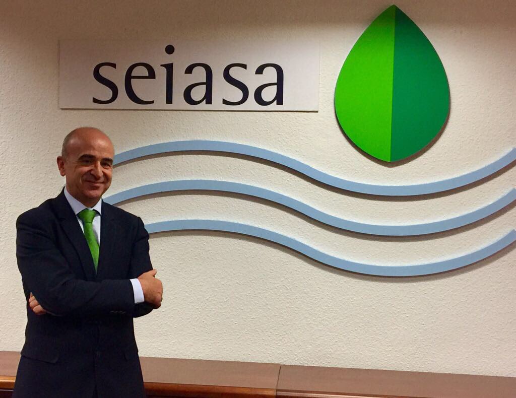 SEIASA_OFICIAL's tweet photo. 🔊Mañana en 📻 @ondaagraria @OndaCero_es nuestro Presidente hablará de #Agua 💧#regadío #Infraestructuras #Tecnologia 💻📱y de todo lo relacionado con la #Agricultura 🌾🥦🍊y el #desarrorural #DesarrolloSostenible https://t.co/Dz34Vr3ZPE