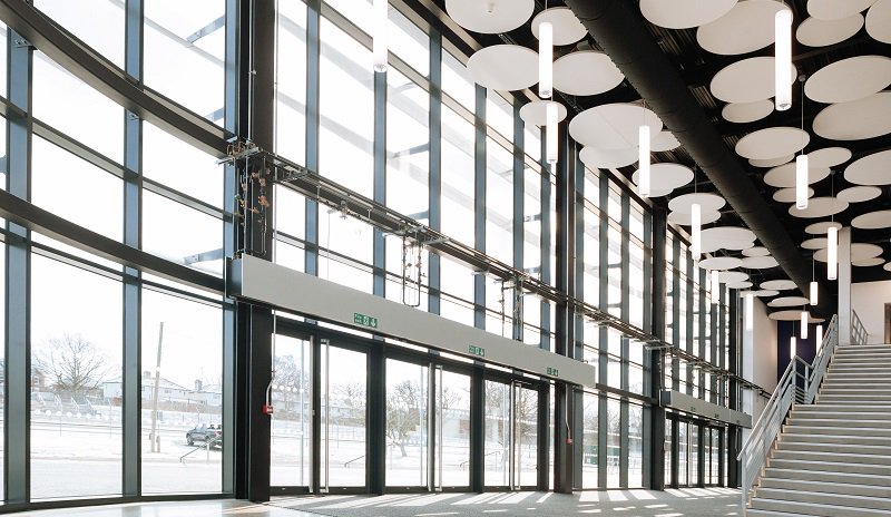 Farnborough_Int's tweet photo. We have officially taken possession of our new exhibition and conference centre. Large enough to accommodate three football pitches, 46 basketball courts, or 16 Olympic swimming pools, it rivals any central London locations.  Read our press release. https://t.co/s5IwwbyWUp https://t.co/owH24sJVfj