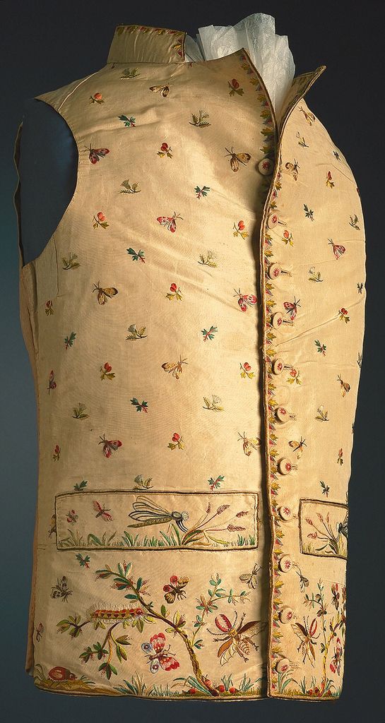 #FridayNightFrills 18th Century men's waistcoat, embroidered with an array of insects &amp; florals c. 1790 via <a href="/cooperhewitt/">Cooper Hewitt</a>
