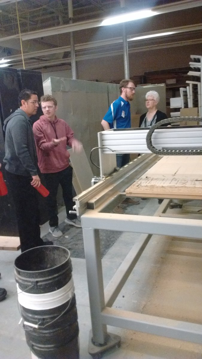 KSDEcte's tweet photo. Exciting morning visiting @usd443 thanks to students for sharing. Proud of this standout CTE program! #KansansCan w/ #KSDEcte https://t.co/zJuUjbCQs5
