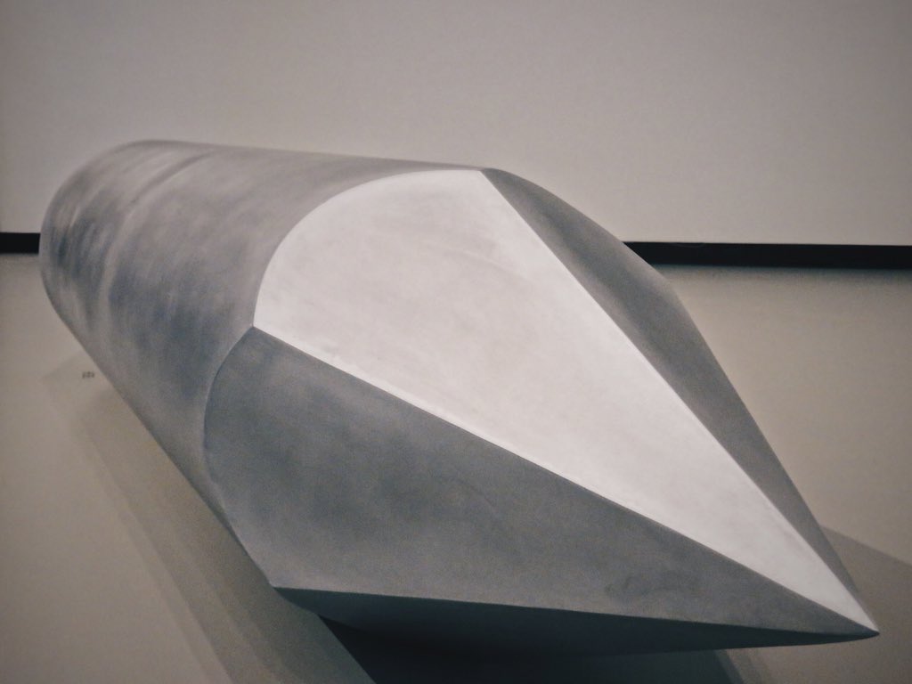 pic_thus's tweet photo. Fondation LV x MoMA - pt 2 https://t.co/ILhdYaOuWe