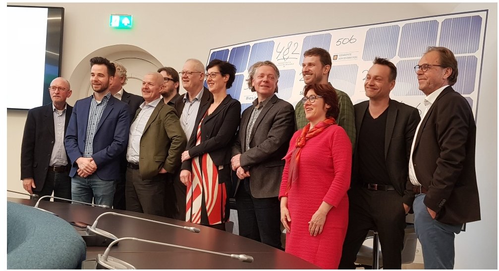 InnoOriginsNL's tweet photo. Groene Zone: 7000 gezinnen in regio kunnen met regeling voor zonnepanelen zonder eigen investering meedoen - https://t.co/lSlYsxAxSP #groenezone https://t.co/nm8dmtS1rR