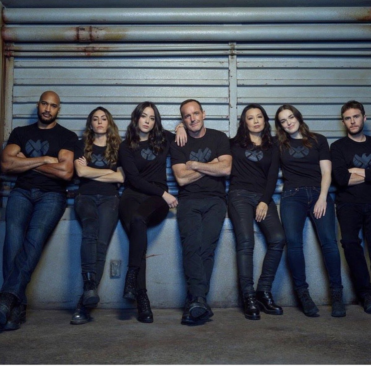 Damn we look way cooler than we actually are. YOU GUYS. #AgentsofShield is back tonight. Tune in.