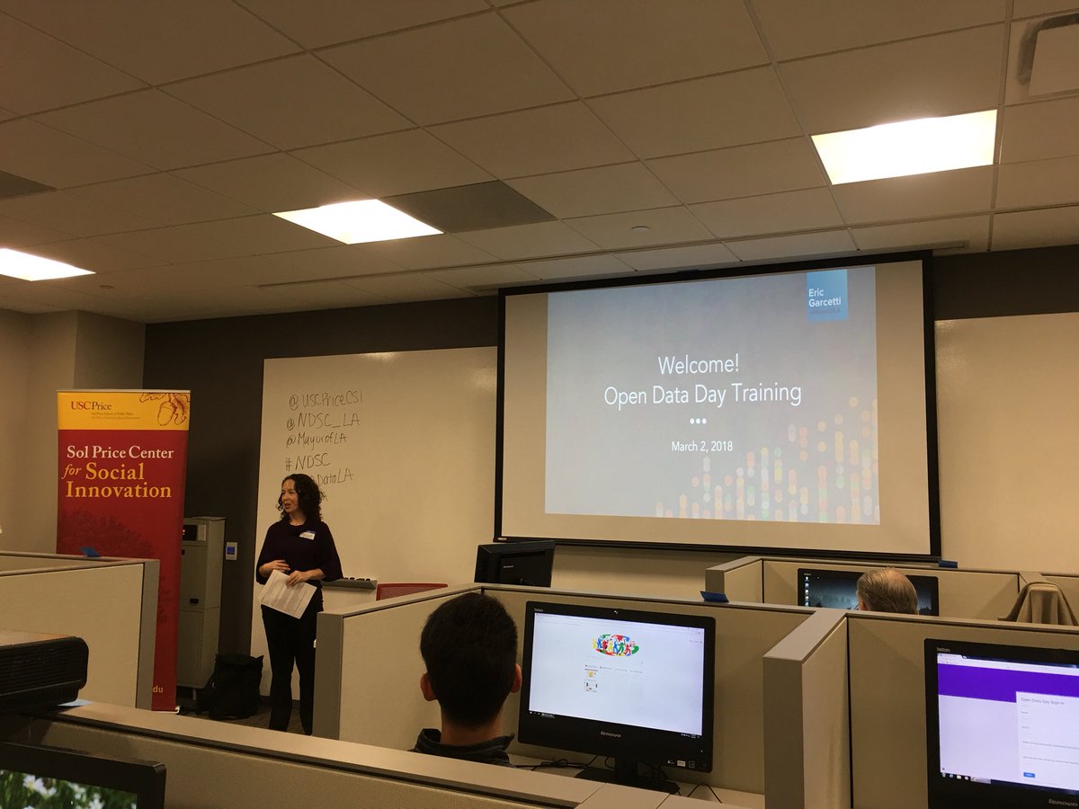 pwnerchelsea's tweet photo. Kicking off #OpenDataDayLA #opendataday2018 with @USCPriceCSI @EmpowerLA hands on training FTW! #geohub #NDSC #communityadvocacy https://t.co/e1WbfSBpbX