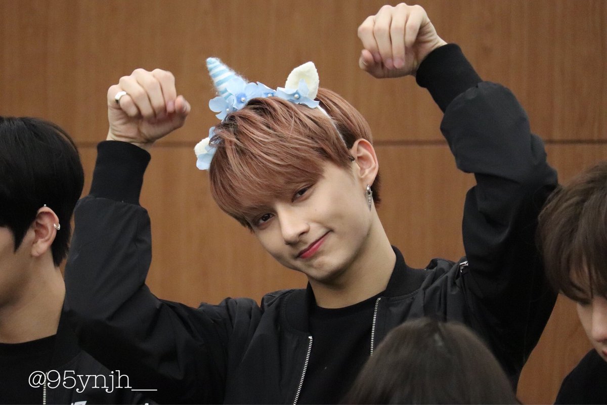 junpics_'s tweet photo. 180224
#준휘 #세븐틴 #seventeen #jun #junhui https://t.co/kbbtOrb4i6