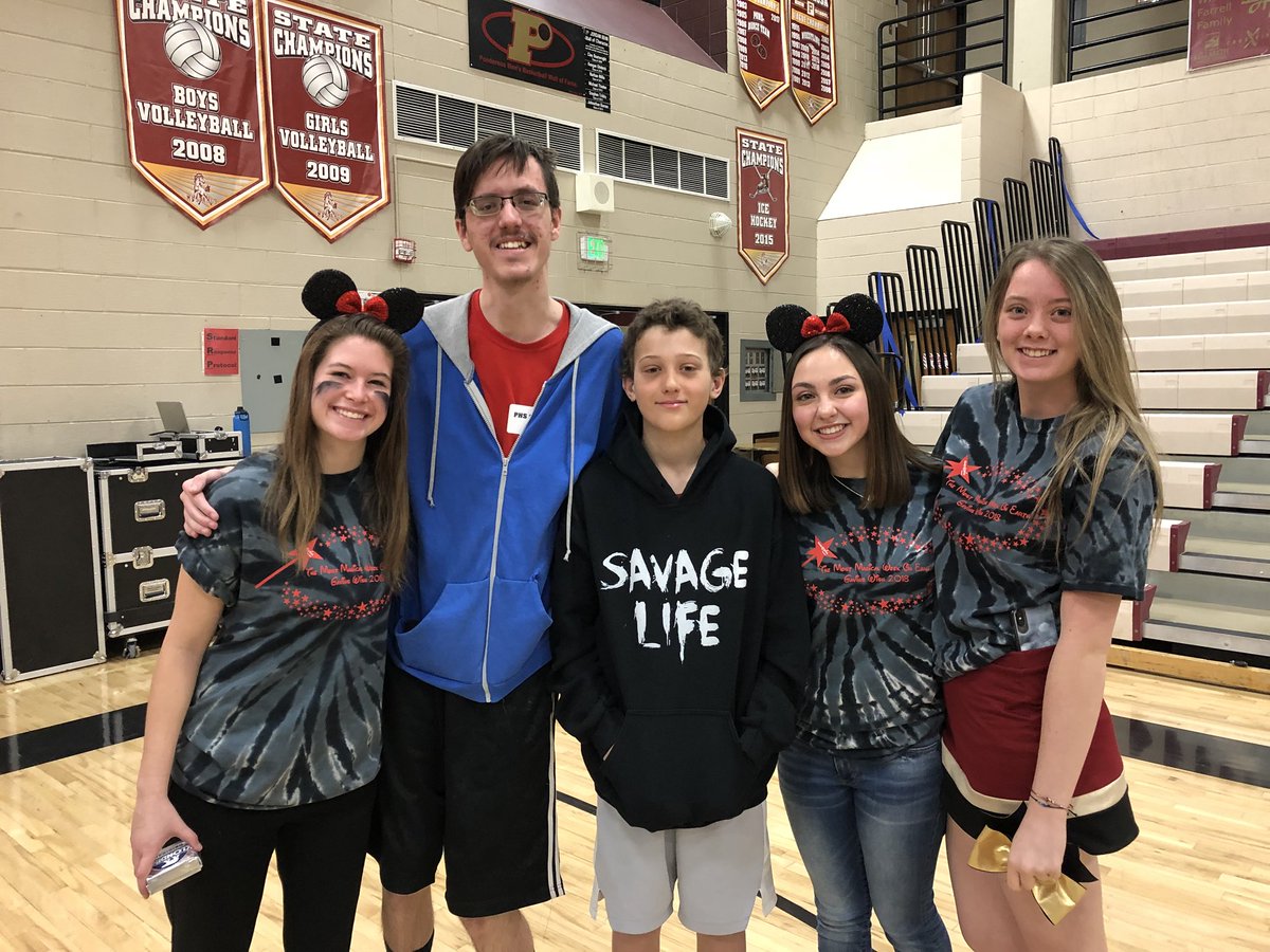 phsmustangs's tweet image. More from our Wish Week Assembly #2Savage4Cancer