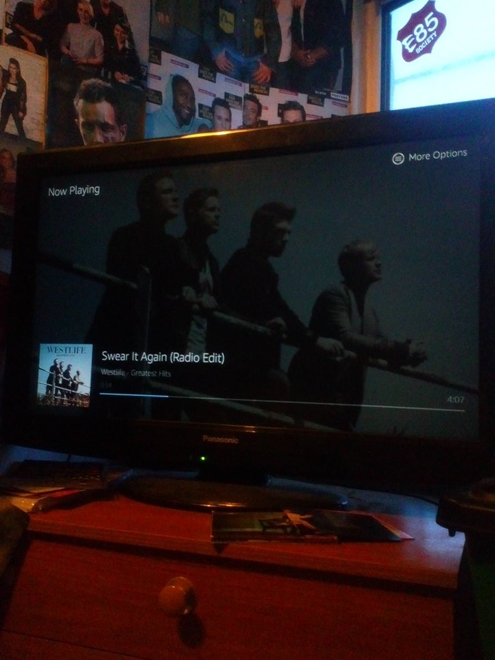 FilanOnly's tweet image. I'm listen to Westlife #WestlifeBestFamdomFever