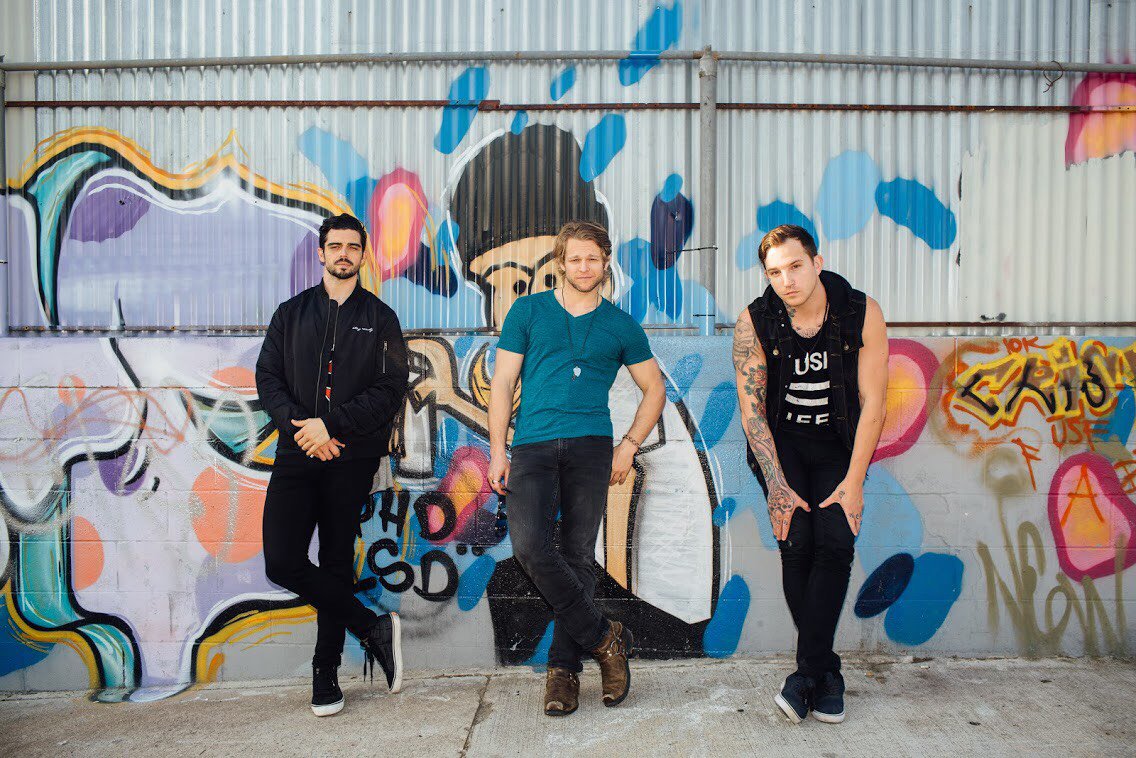 ChaseRColeman's tweet photo. Paris, get ready to rock! For the first time in Europe, Mercy Mode is bringing the full band experience to Bloodlust Con 2018! @MercyModeBand
 #RockOn #MercyMode #Europe #Paris #MercyModeBand #MercyMode https://t.co/0Wuq6g9hbC