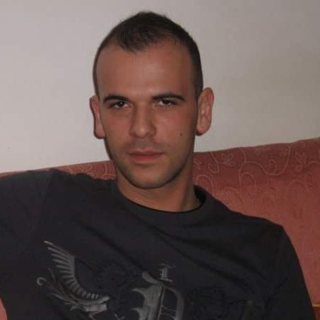 Simone90944250's tweet image. #NewProfilePic