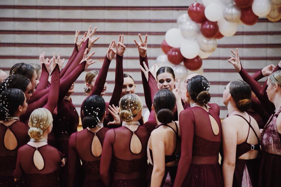 JHSdrill's tweet image. What an amazing way to end the year! Thanks for all our supporters and alumni who came to watch us last night. ❤️