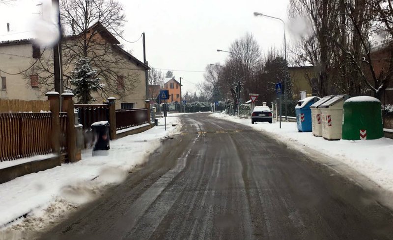 CadelboscoSopra's tweet photo. Neve, il sindaco @TaniaTellini: "Sulle strade di Cadelbosco e delle frazioni situazione di buona percorribilità e sicurezza" https://t.co/tZEztNbQk7 #neveRE #AllertaMeteoER https://t.co/5QOdTaKYWL