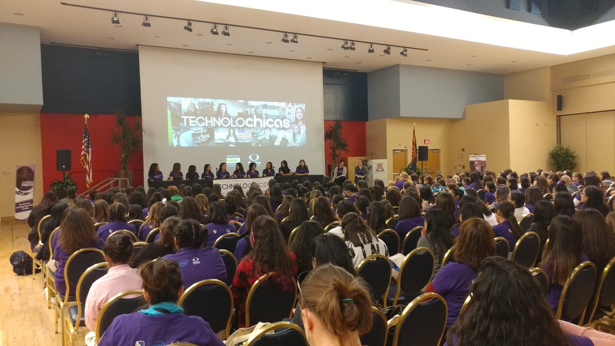 SindyBenavides3's tweet photo. It Starts With Us! We are the next generation of tech! #shewillconnect 
#TCLiFT #TECHNOLOchicasLiFT https://t.co/asey5ePEH3
