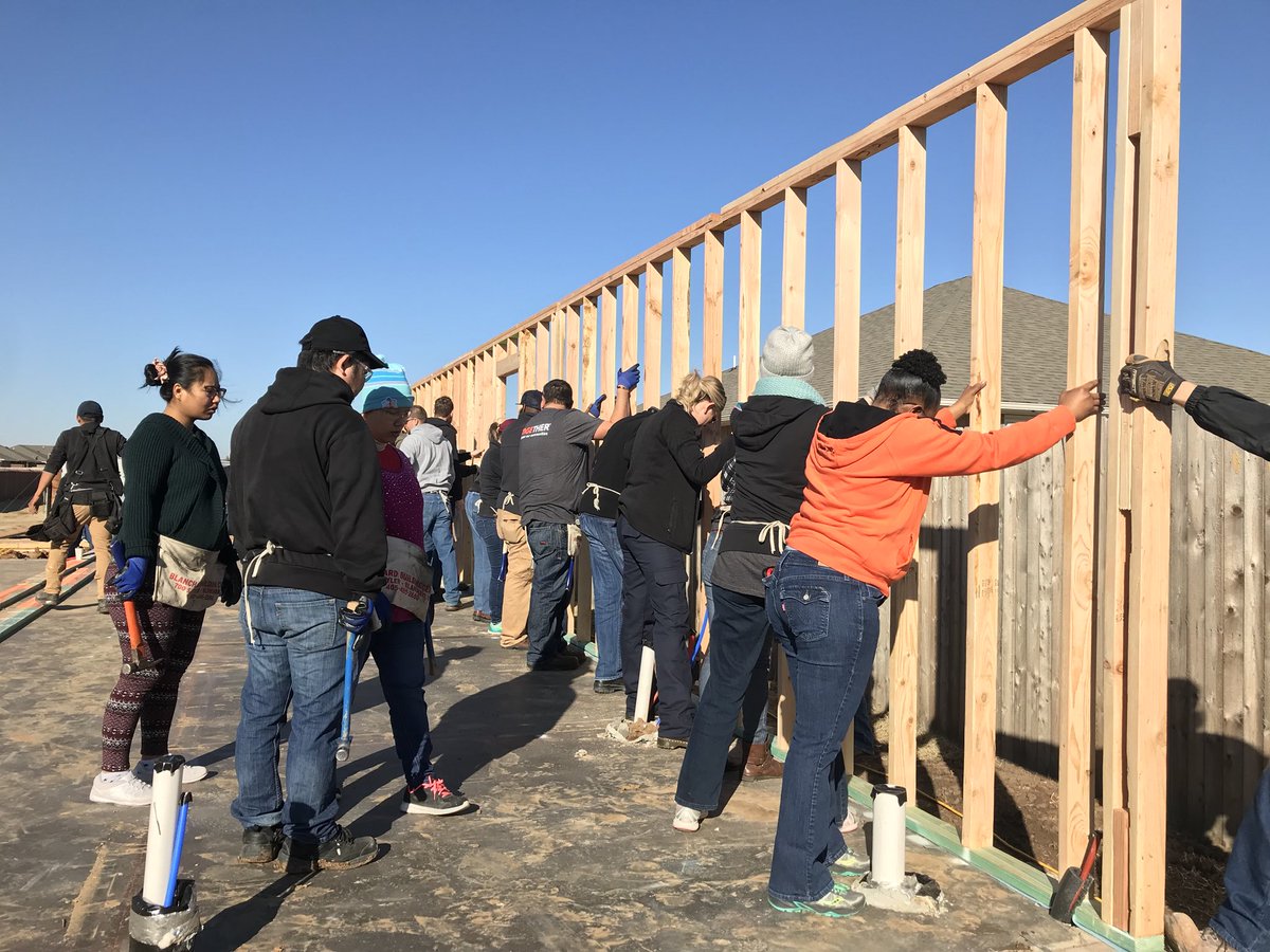 OGandE's tweet photo. Good people doing good work! TOGETHER we better our communities. Proud to partner with Central Oklahoma Habitat for Humanity on the 500th Positive Energy Home. https://t.co/A8jmTOl1LH