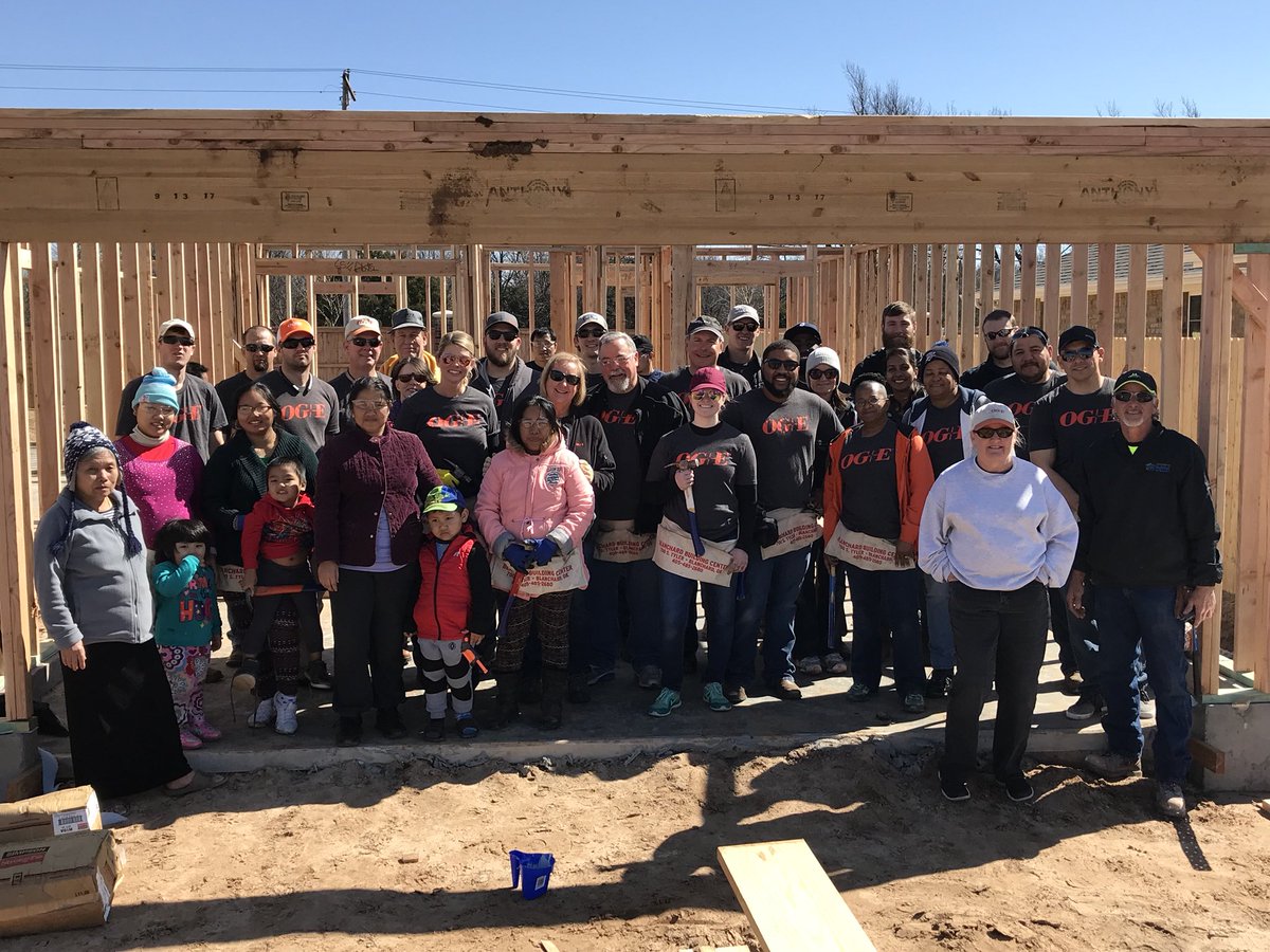 OGandE's tweet photo. Good people doing good work! TOGETHER we better our communities. Proud to partner with Central Oklahoma Habitat for Humanity on the 500th Positive Energy Home. https://t.co/A8jmTOl1LH