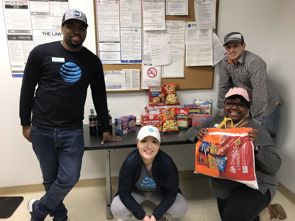 CjGilk_NW's tweet photo. So proud of my team and everything they have accomplished! I immensely appreciate you all! #SOHNEXTLEVEL #appreciateER #OHPA #NWVIBES @TeamGlenway https://t.co/JmgL1r0X9w
