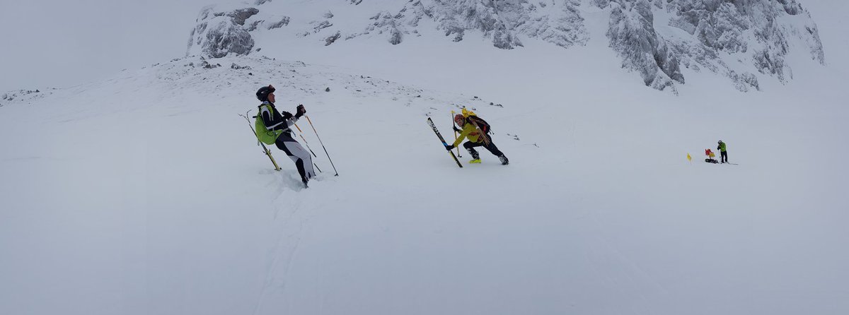 _Baio_'s tweet photo. Tracciatura versante austriaco fino a Cresta Cima Vallona eseguita.. 
@Pitturina 
#ValComelico https://t.co/Tz4WDZfIwL