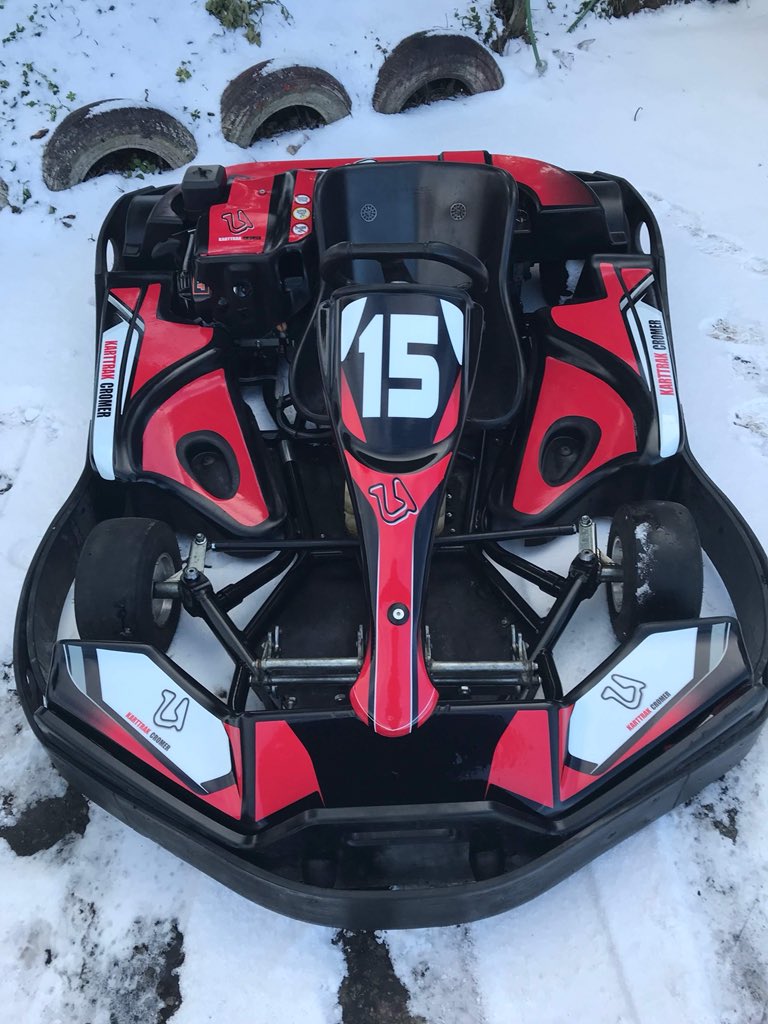 KarttrakCromer's tweet image. The Karttrak Team have worked really hard today clearing the track ready for the weekend.  We will be open from 11 am Saturday.  Fingers Crossed we don’t get anymore snow.  Call 01263 512659. #Snowcleanup #Fingerscrossed #HappyWeekend