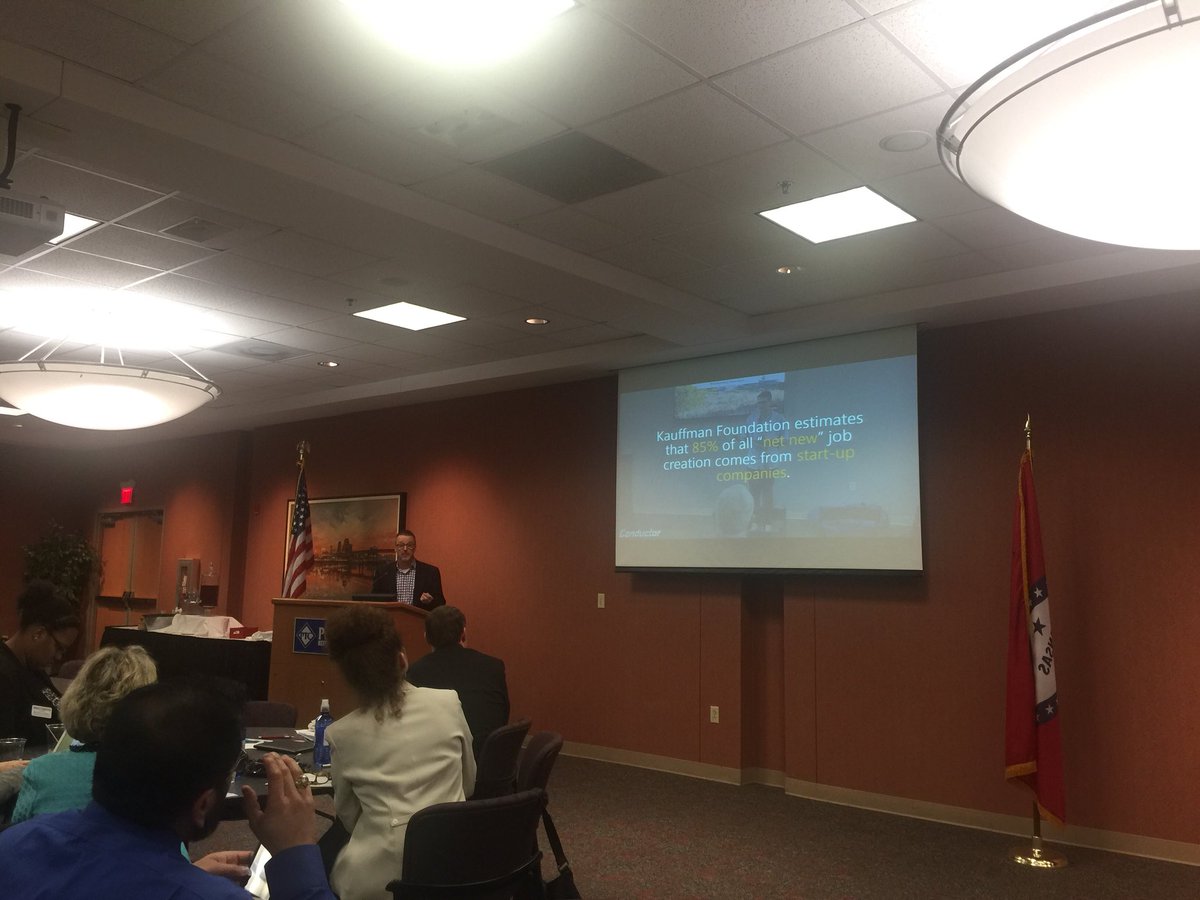 Glad to have Jeff Standridge from <a href="/AR_Conductor/">The Conductor</a> speaking at <a href="/ArkansasSTEM/">AR STEM Coalition</a> meeting today.