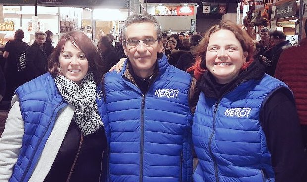 eleveursmerci's tweet photo. Notre journée au #salondelagriculture 2018 touche à sa fin. #Merci à tous les consommateurs de la brique de #lait #LesEleveursVousDisentMerci, et à tous nos collègues éleveurs pour leur soutien #SIA2018 #CeuxQuiFontLeLait #agriculteurs https://t.co/x0CR76Hsns
