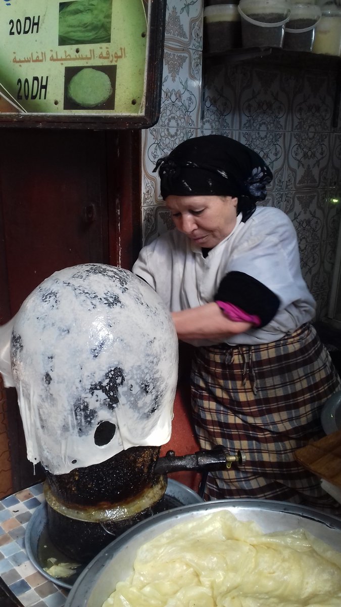 Some people come back from #Morocco, sit at their desk, look out of the window &amp; wish they were still there. Others come up with a cunning plan. 
#FridayThoughts 
Retweet to spread the dream :-)
somorocco.com/2018/03/keep-d…