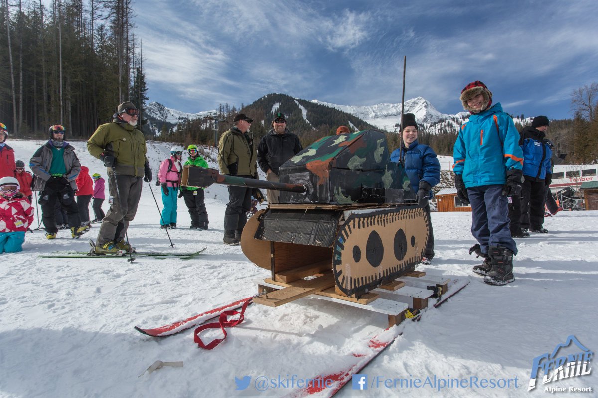 SkiFernie's tweet photo. Are you ready for the delightful carnage that is the Raging Elk Hostel Dummy Downhill?! Finish up those dummies and get ready to launch on Sunday at 1pm! Registration and weigh-in begins at 11am so there's no time to waste! #LoveFernie #GrizDays
https://t.co/ZWZJflBIMx https://t.co/9LjrfpAQBC