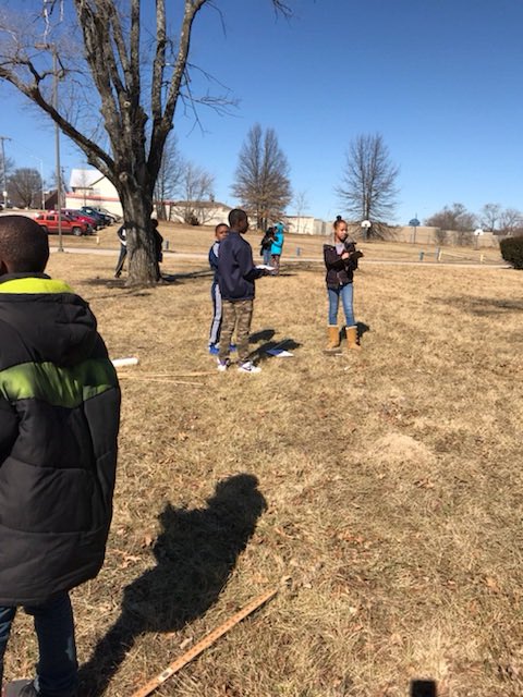 mrh5thgrade's tweet photo. How tall is your shadow at 2 pm? @TrumanHMC1 https://t.co/sZTbwOdIWD