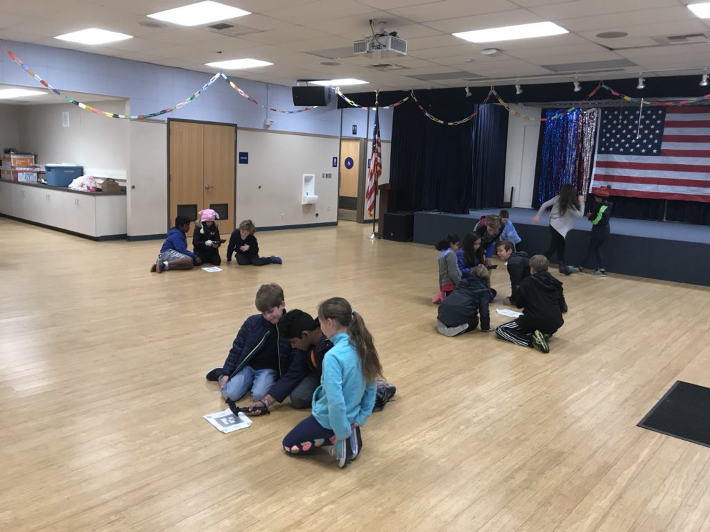 slandisteach's tweet photo. Exploring augmented reality and loving it! What fun “popping” and discovering different realities! #opshares @brookside_opusd https://t.co/IcfVLUSmKj