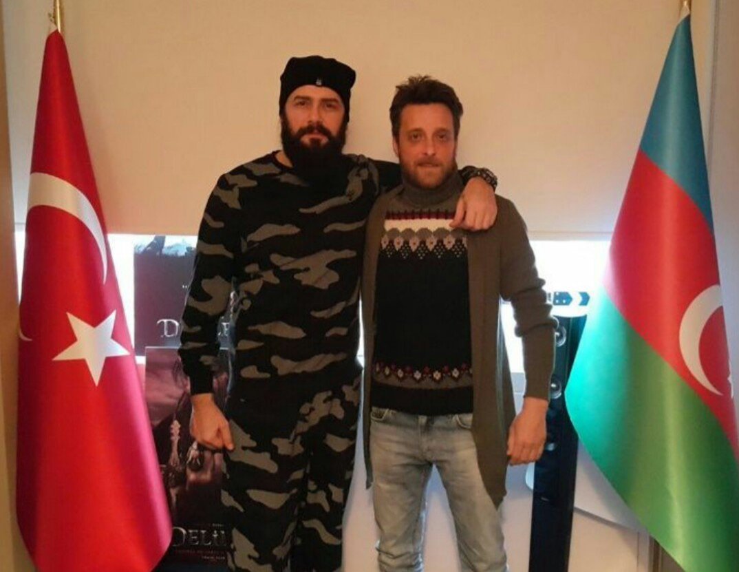 İki kardeş ve iki kardeş ülke 🇹🇷 🇦🇿 #Hakanyufkacigil #HakanyufkacigilNews <a href="/hakanyufkac/">hakanyufkacıgil</a>