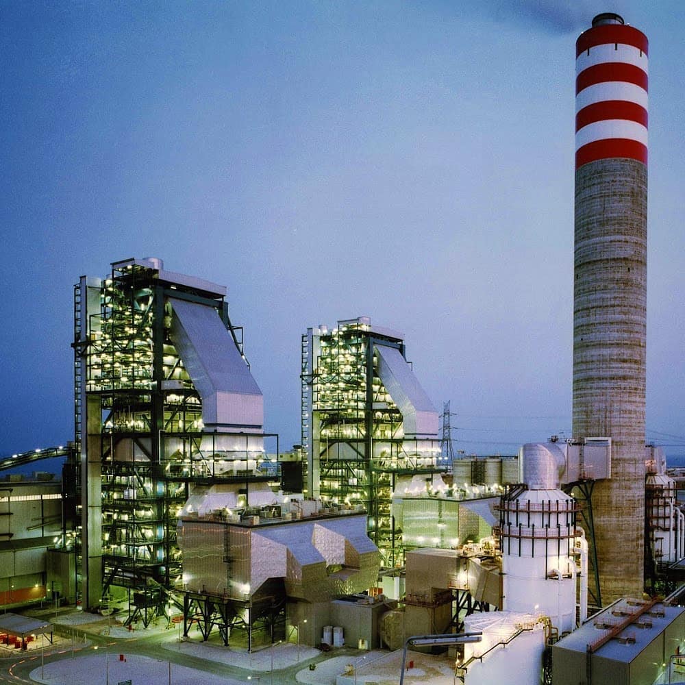 esmuhendisligi's tweet photo. Adana'da bulunan İSKEN Sugözü Termik Santrali; 1.320 MWe kurulu gücü ile yıllık ortalama 9.240 GWh Elektrik Enerjisi üretmektedir
Kaynak: https://t.co/5ytO9NI8z9
#enery #energysystem #enerji #engineering #engineer #mühendislik #adana #termik #santral #sugözü #isken https://t.co/Lm6R5LONuN