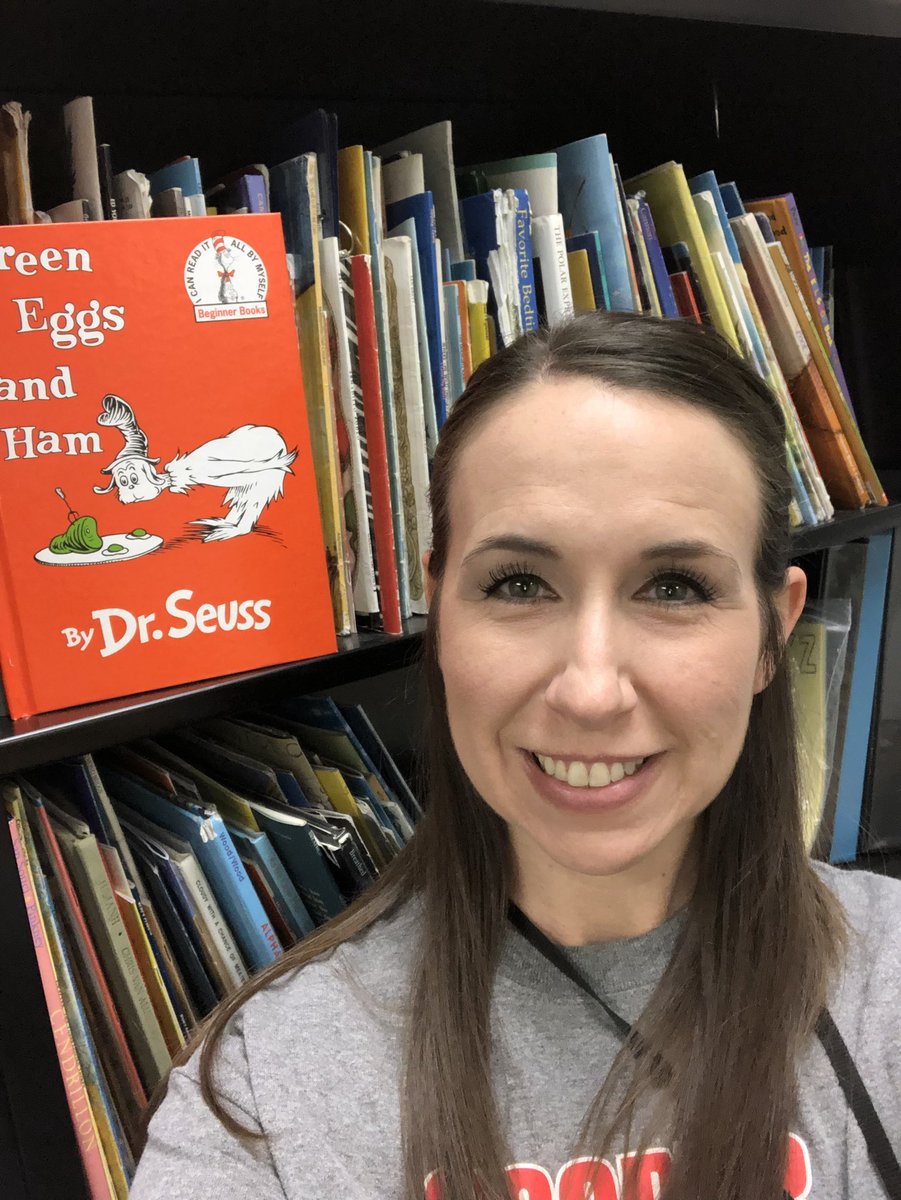 Happy birthday Dr. Seuss!! <a href="/CooperElem/">Milton Cooper Elementary</a> <a href="/SpringISD/">Spring ISD</a> #Shelfie #ShelfieSpring #LiteracyApplied