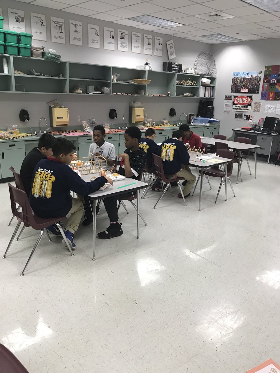 jannyman17's tweet photo. Super proud of my students for choosing to work on the #bridgecompetition during lunch. #workinglunch #commitment #earnit #blessed @YgbInt @YgbIntScience @aliefstem https://t.co/LaKVAQ4Ss3