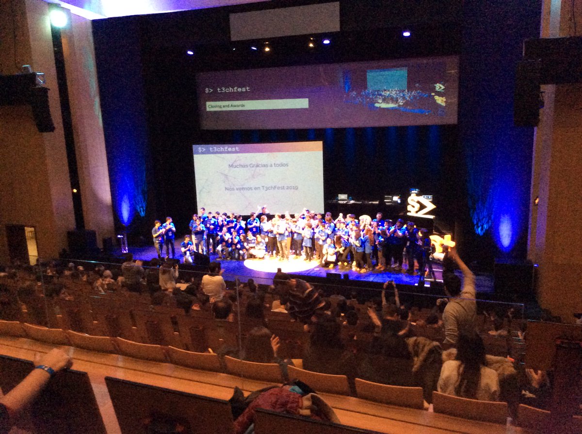 _miguel_ro's tweet image. The invisible ones are real people 😱 😂 Thanks for everything, it was amazing!👏#T3chFest2018