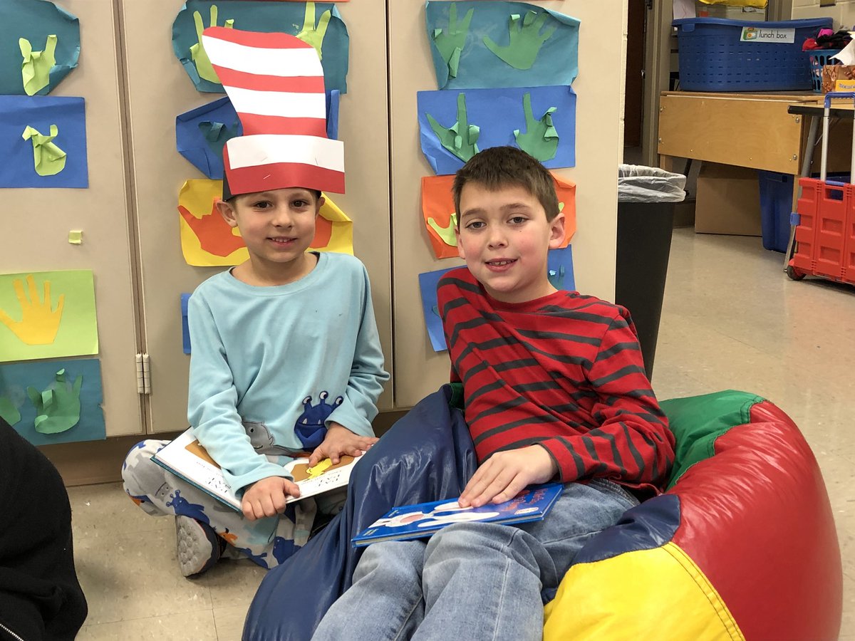 Nord_News's tweet image. Celebrating Dr. Seuss’s birthday reading with our kindergarten buddies. #ReadAcrossAmericaDay