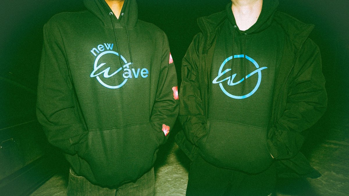 getnewwave's tweet photo. OUT NOW. 
GO COP. 
https://t.co/oRRPUfoqho
🌊🌺 https://t.co/P1PI3T80uH