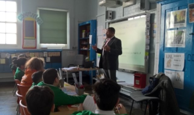 NHPN8's tweet image. Local businessman Eric Morson @BasementMaster1 came in to speak to Y6 about what life was like for an immigrant when he came to London from Montserrat in 1964. Everyone enjoyed a fascinating Q&amp;amp;A session.Thank you to Eric from everyone @NHPN8 for sharing your experiences with us.