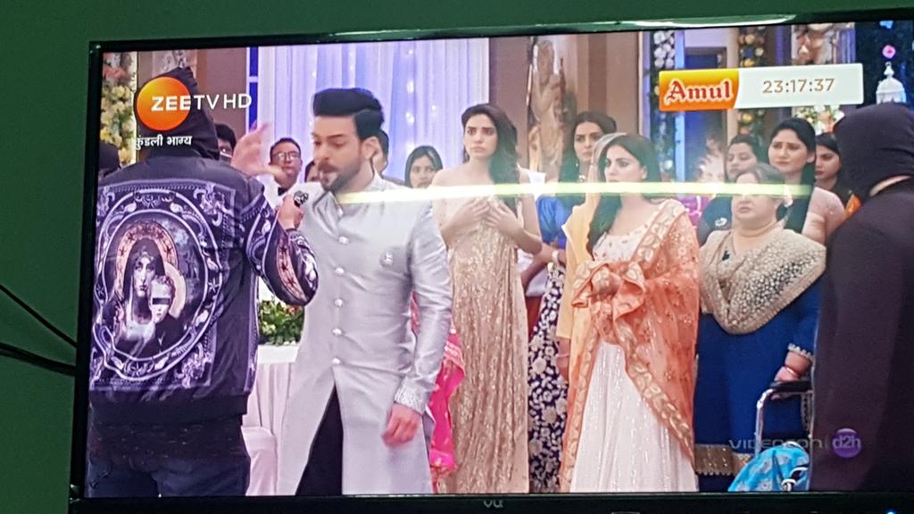louurdesj's tweet photo. @Pontifex A jacket worn by a goon in kudali bhagya serial.  Catholic believe in calmness n peace...still such? https://t.co/LsmiFIXnQG