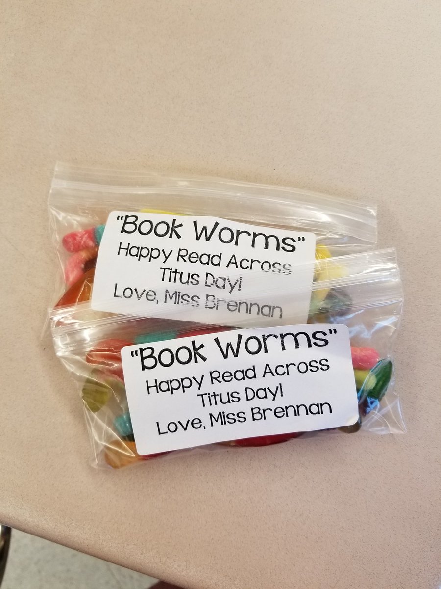 CBJbrennan's tweet photo. Book worms, book swap, book hunts oh my! Enjoying everything Read Across Titus day has to offer! #TitusPride #ReadAcrossTitus #Southside https://t.co/IeOBO81cRa