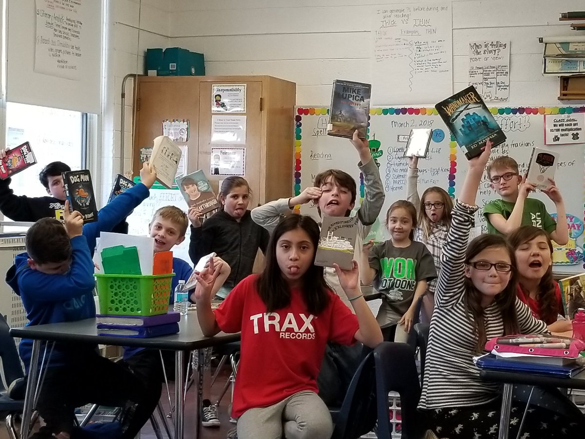 missjazowski's tweet photo. #ReadAcrossAmerica is happening at @Lockport91 too! https://t.co/A3WX8cOXlU