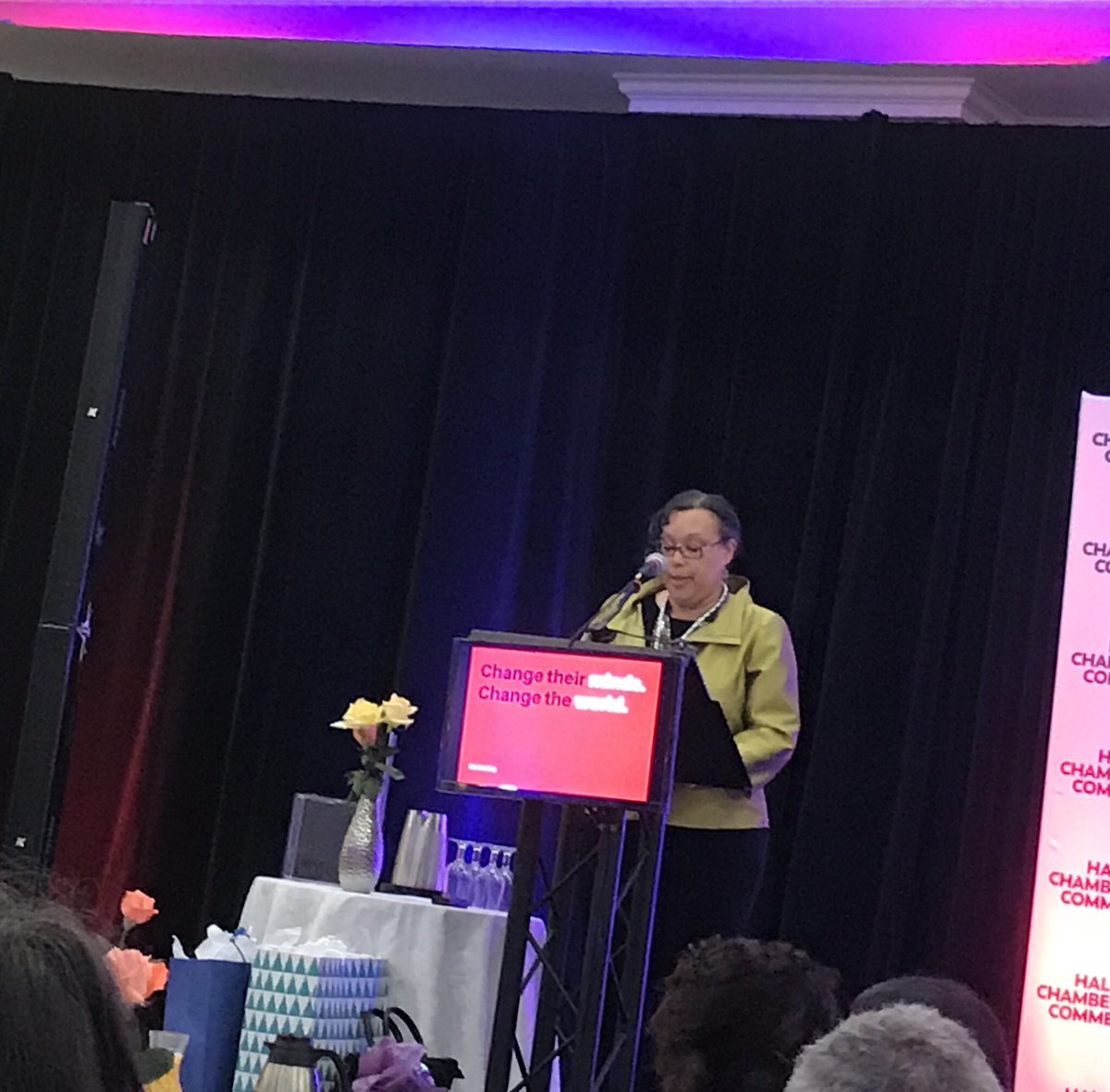 tishaparkerkemp's tweet photo. Thank you to @halifaxchamber for a #superspectacular inaugural #HCCWonderWomen event. @WendyBrookhouse and @eleanorbeaton rocked it. Panel, moderator, everyone...spot on. Sponsors @BMO @BOYNECLARKE @SobeySchool_SMU @smuhalifax @Rogers @ChamberPlan ๐
Now, letโs slay 2018! https://t.co/o7gCzLEu7S