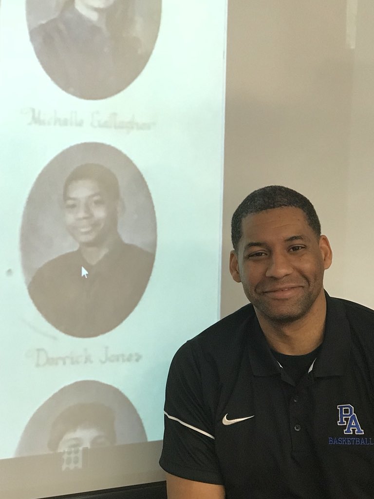 Coach_D_Jones's tweet photo. I had a blast reading to the 1st graders at Holy Family School today. I attended HFS from 2nd - 8th grade and one of my former teachers MADE me take this #ThenAndNow pic. #Good2BeHome https://t.co/0y5WvhGzkO