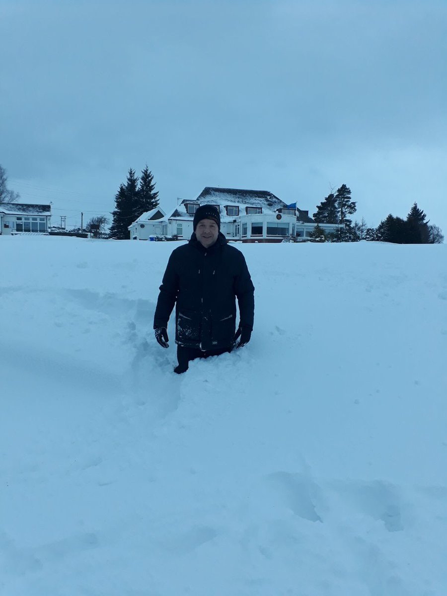 hiltonparkgolf's tweet photo. Due too the drifting snow &amp; dangerous road conditions HPGC will be closed for the weekend. Next inspection 05/03/18
Stuart Neil https://t.co/NA1MGk7laK