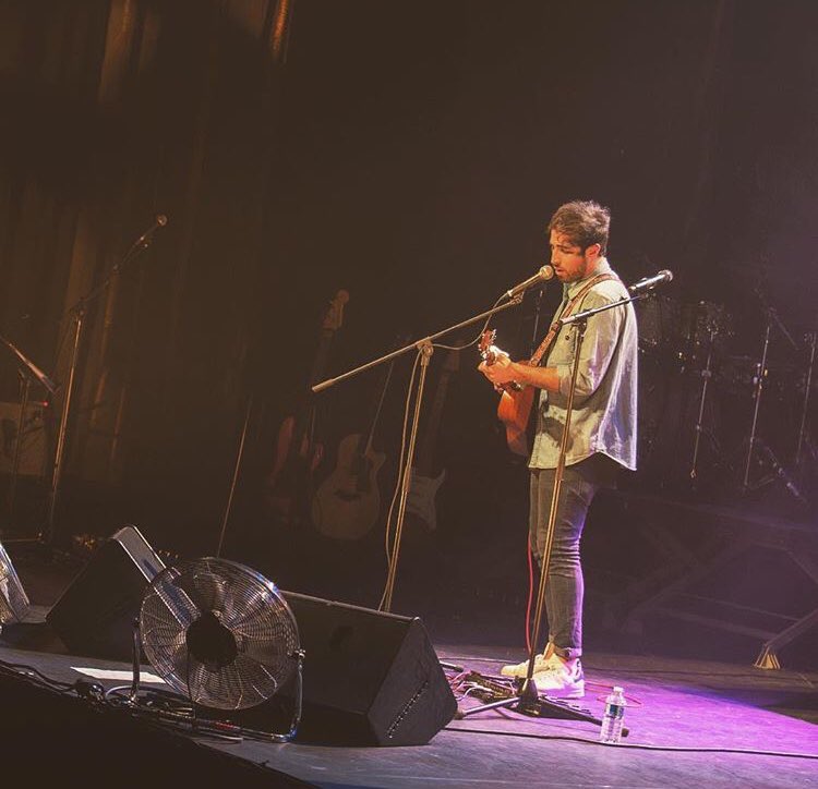 Team__Louka's tweet photo. - Instagram de Louka -
Le 30 avril avec @riomavuba et plein de copains au Zénith de Lille pour @lesorphelinsdemakala! 
Qui vient ?🎶✔️🙏🏼 https://t.co/wQ0a43FJ5v