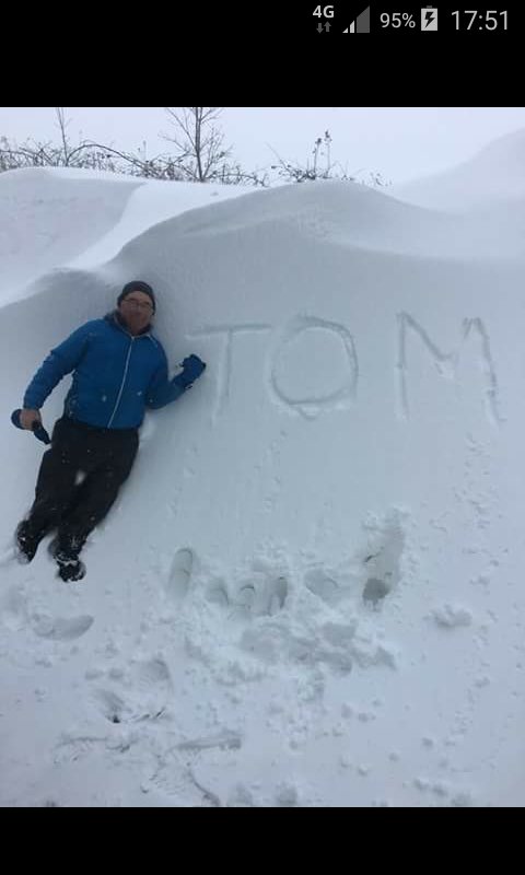 jacqken's tweet photo. @CarlowWeather just incase he forgets who he is 😂 #ardattin #BeastFromTheEast #StormEmma #sneachta https://t.co/aJAB1gH17o