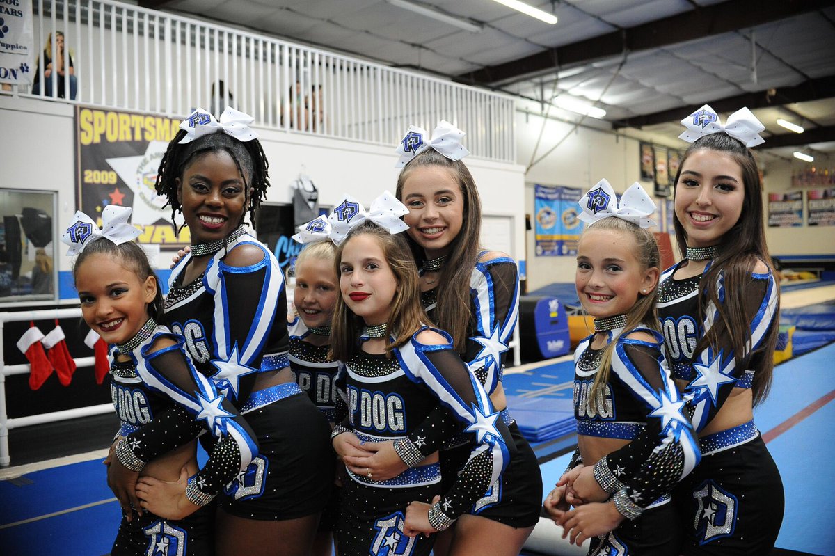 All smiles because tomorrow is competition day!! We can't wait for <a href="/AllStarChalleng/">All Star Challenge</a> 💙🌫