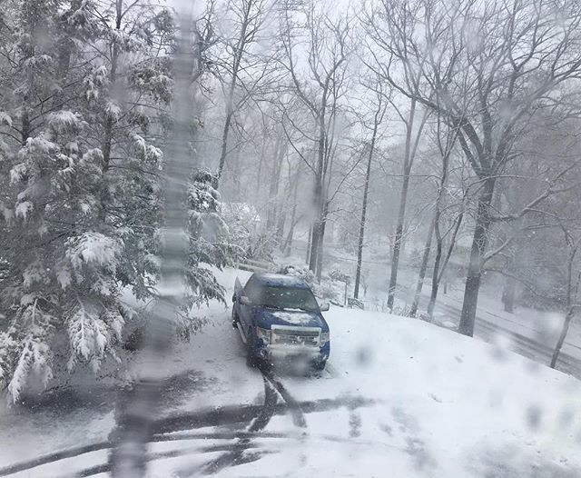PyroNationUSA's tweet photo. Went from rain at 8 am to this now. With fun 50mph winds. Got to love PA!!!
#winter #pennsylvania #wantsummer #notfun #cold #snow #storm https://t.co/8bZPntBvF1 https://t.co/8FZuAQp9SB