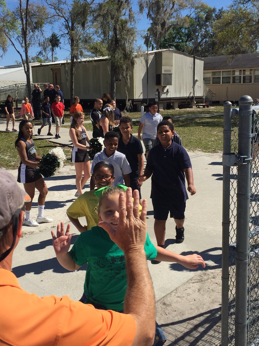 Blue Lake Elementary tweet media