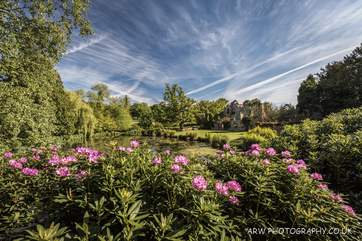 arwphotography's tweet photo. "Roll on summer" so many beautiful places to visit @BatemansNT @scotneycastleNT @BodiamCastleNT @SissinghurstNT @southeastNT https://t.co/1EZndsDuqG