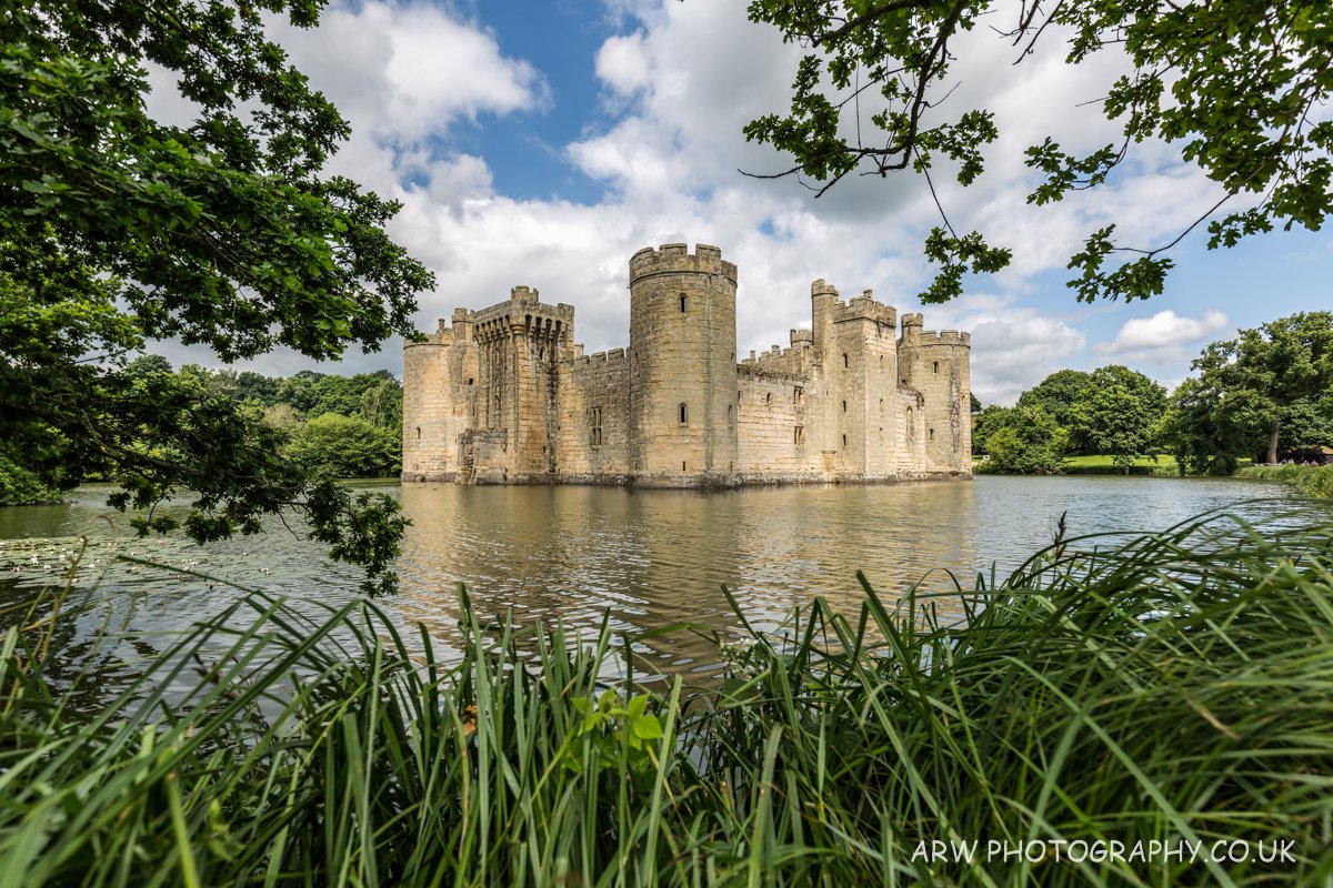 arwphotography's tweet photo. "Roll on summer" so many beautiful places to visit @BatemansNT @scotneycastleNT @BodiamCastleNT @SissinghurstNT @southeastNT https://t.co/1EZndsDuqG