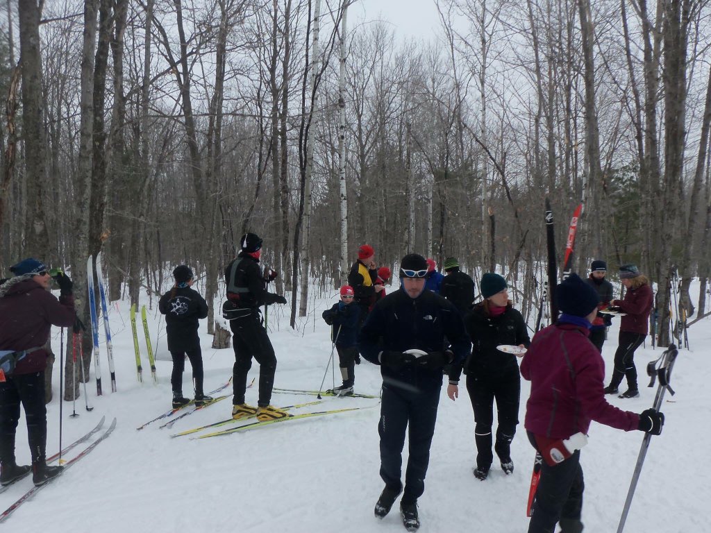 KNSC_Hancock's tweet photo. Good luck to all of the #CopperDog150 racers, volunteers and spectators! It looks be be a great weekend. Don’t forget to support your trails on Saturday by joining us for a meal on the trail. The Glide N Gorge is from 12 noon - 3 pm at the Four Season Chalet!! #SupportTheTrails https://t.co/PZLYD0Xls7